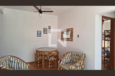 Sala de apartamento para alugar com 2 quartos, 90m² em Vila Tupi, Praia Grande