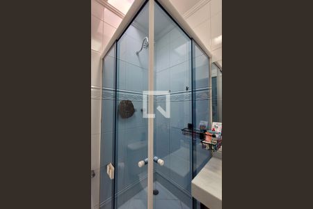 Casa à venda com 130m², 3 quartos e 2 vagasBanheiro