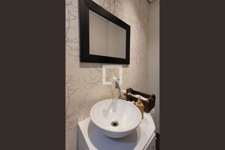 Casa à venda com 130m², 3 quartos e 2 vagasLavabo