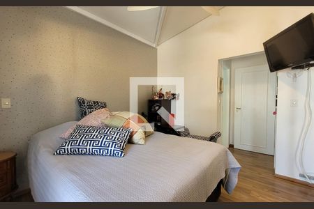 Casa à venda com 130m², 3 quartos e 2 vagasSuíte