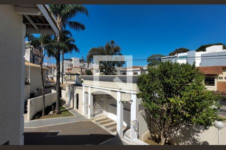 Casa à venda com 130m², 3 quartos e 2 vagasVista