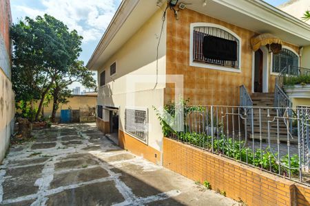 Casa para alugar com 414m², 2 quartos e 8 vagas Casa para alugar com 414m², 2 quartos e 8 vagasVagas