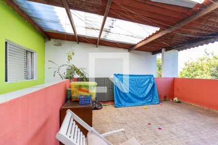 Casa à venda com 95m², 4 quartos e 3 vagas Casa à venda com 95m², 4 quartos e 3 vagasSacada