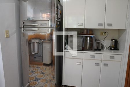 Casa à venda com 500m², 5 quartos e 5 vagasCozinha 2