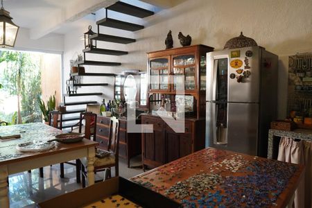 Casa à venda com 500m², 5 quartos e 5 vagasCozinha