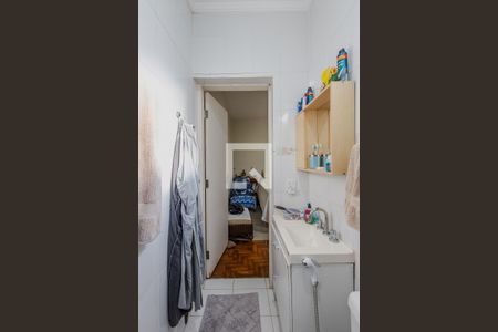 Casa à venda com 378m², 5 quartos e 2 vagasBanheiro da Suíte 1