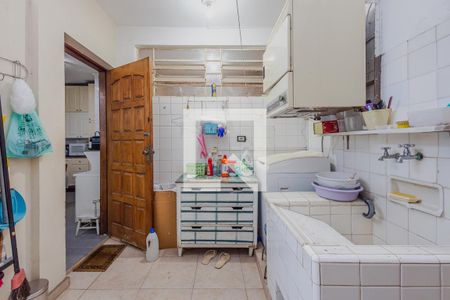 Casa à venda com 378m², 5 quartos e 2 vagasÁrea de Serviço