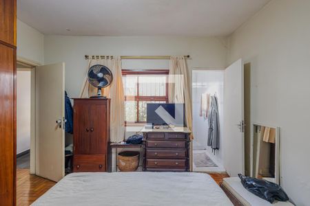 Casa à venda com 378m², 5 quartos e 2 vagasSuíte 1