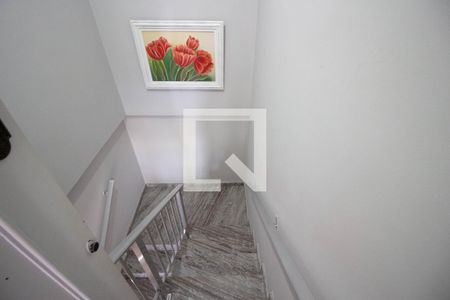 Casa à venda com 499m², 4 quartos e 6 vagas Casa à venda com 499m², 4 quartos e 6 vagasÁrea de Serviço