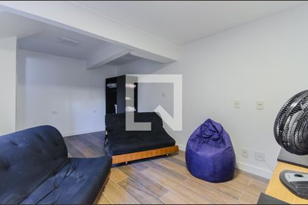 Casa à venda com 300m², 5 quartos e 1 vaga Casa à venda com 300m², 5 quartos e 1 vagaSala 4