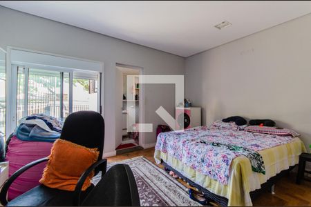 Casa à venda com 300m², 5 quartos e 1 vaga Casa à venda com 300m², 5 quartos e 1 vagaSuíte 1