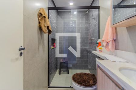 Casa à venda com 300m², 5 quartos e 1 vaga Casa à venda com 300m², 5 quartos e 1 vagaBanheiro da Suíte 3