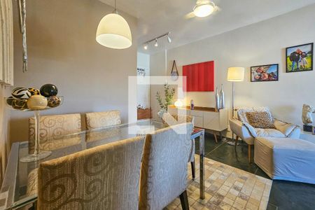 Sala de apartamento para alugar com 3 quartos, 90m² em Jardim Belmar, Guarujá