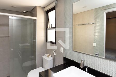 Apartamento à venda com 74m², 2 quartos e 1 vaga Apartamento à venda com 74m², 2 quartos e 1 vagaBanheiro da Suíte