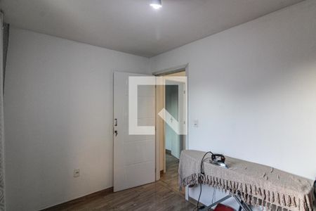 Casa à venda com 350m², 4 quartos e 2 vagas Casa à venda com 350m², 4 quartos e 2 vagasQuarto