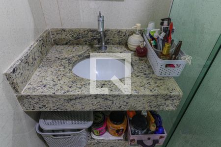 Casa à venda com 350m², 4 quartos e 2 vagas Casa à venda com 350m², 4 quartos e 2 vagasBanheiro Social