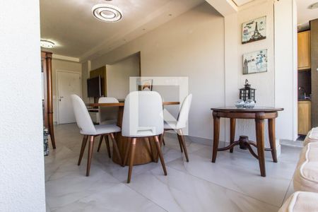 Apartamento à venda com 81m², 3 quartos e 1 vaga Apartamento à venda com 81m², 3 quartos e 1 vagaSala de Jantar
