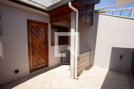 Casa à venda com 267m², 4 quartos e 4 vagas Casa à venda com 267m², 4 quartos e 4 vagasVARANDA EDÍCULA