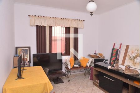 Casa à venda com 216m², 3 quartos e 4 vagasQuarto 2