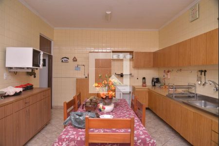 Casa à venda com 216m², 3 quartos e 4 vagasCozinha