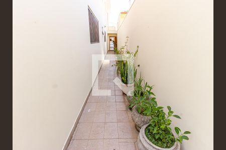 Casa à venda com 385m², 3 quartos e 2 vagas Casa à venda com 385m², 3 quartos e 2 vagasQuintal e Área de Serviço