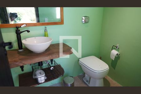 Casa à venda com 399m², 3 quartos e 2 vagasLavabo