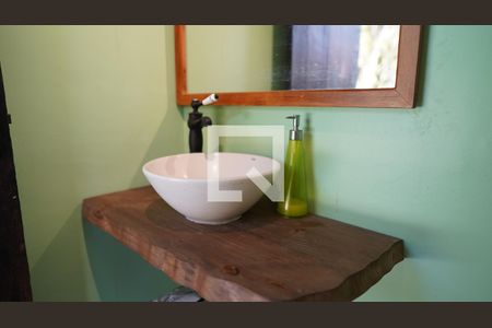 Casa à venda com 399m², 3 quartos e 2 vagasLavabo