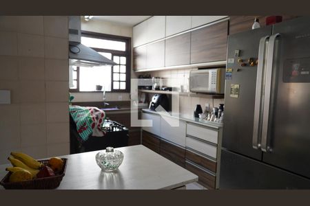 Casa à venda com 399m², 3 quartos e 2 vagasCozinha