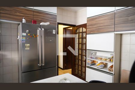 Casa à venda com 399m², 3 quartos e 2 vagasCozinha