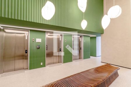 Studio para alugar com 31m², 1 quarto e sem vaga Studio para alugar com 31m², 1 quarto e sem vagaÁrea comum - Hall de entrada