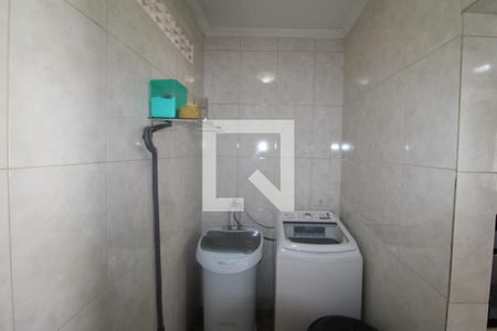 Casa à venda com 440m², 8 quartos e 4 vagasCasa 1 - Área de Serviço