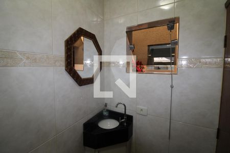 Casa à venda com 440m², 8 quartos e 4 vagasCasa 1 - Área Comum - Banheiro