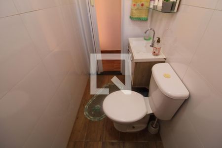 Casa à venda com 440m², 8 quartos e 4 vagasCasa 2 - Banheiro