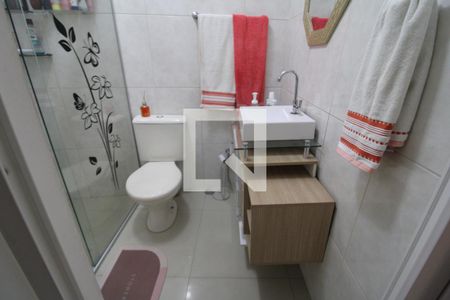 Casa à venda com 440m², 8 quartos e 4 vagasCasa 1 - Quarto 2 - Banheiro