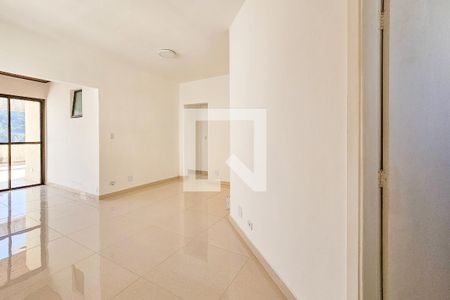 Sala de apartamento para alugar com 3 quartos, 110m² em Jardim Tres Marias, Guarujá