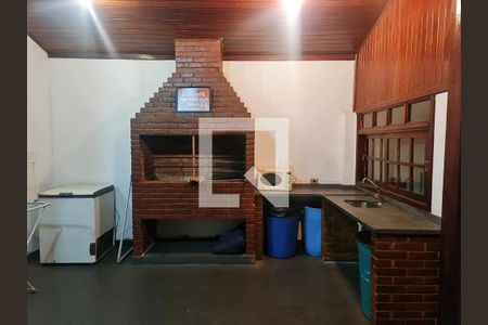 Apartamento à venda com 64m², 2 quartos e 1 vaga Apartamento à venda com 64m², 2 quartos e 1 vagaÁrea comum - Salão de festas