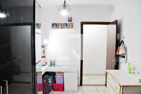 Apartamento à venda com 64m², 2 quartos e 1 vagaQuarto 02