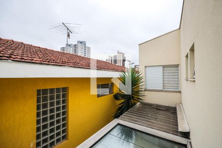 Casa de condomínio à venda com 195m², 3 quartos e 2 vagas Casa de condomínio à venda com 195m², 3 quartos e 2 vagasSuíte