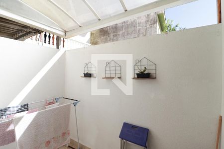 Casa de condomínio à venda com 114m², 3 quartos e 2 vagasÁrea de Serviço