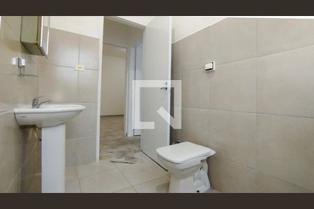 Casa à venda com 325m², 3 quartos e 6 vagas Casa à venda com 325m², 3 quartos e 6 vagasBanheiro