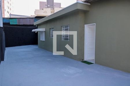 Casa à venda com 325m², 3 quartos e 6 vagas Casa à venda com 325m², 3 quartos e 6 vagasQuintal Externo