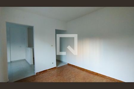 Casa à venda com 325m², 3 quartos e 6 vagas Casa à venda com 325m², 3 quartos e 6 vagasEdícula