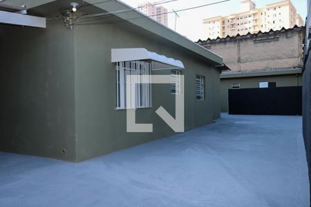 Casa à venda com 325m², 3 quartos e 6 vagas Casa à venda com 325m², 3 quartos e 6 vagasQuintal Externo