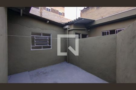 Casa à venda com 325m², 3 quartos e 6 vagas Casa à venda com 325m², 3 quartos e 6 vagasQuintal Interno