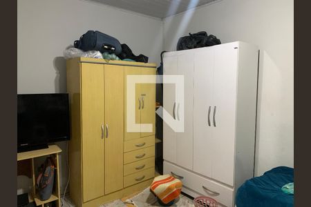 Casa à venda com 176m², 3 quartos e 2 vagas Casa à venda com 176m², 3 quartos e 2 vagasQuarto 4