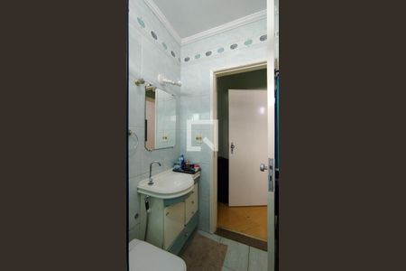 Casa à venda com 220m², 3 quartos e 2 vagas Casa à venda com 220m², 3 quartos e 2 vagasBanheiro da Suíte