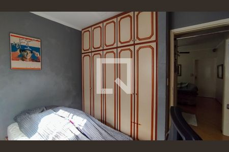 Casa à venda com 220m², 3 quartos e 2 vagas Casa à venda com 220m², 3 quartos e 2 vagasQuarto 2