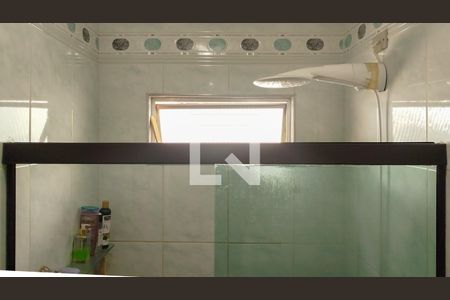 Casa à venda com 220m², 3 quartos e 2 vagas Casa à venda com 220m², 3 quartos e 2 vagasBanheiro da Suíte