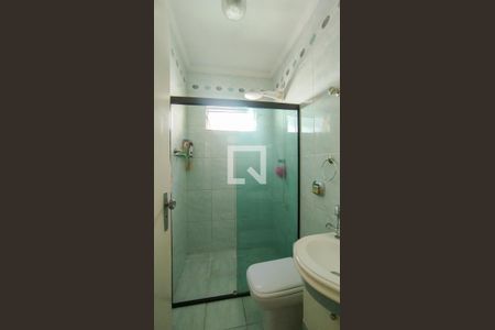 Casa à venda com 220m², 3 quartos e 2 vagas Casa à venda com 220m², 3 quartos e 2 vagasBanheiro da Suíte