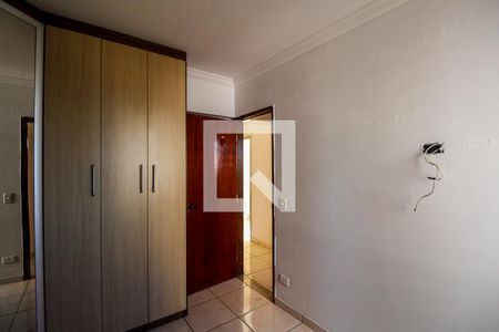 Quarto 1 de apartamento para alugar com 2 quartos, 60m² em Parque Tomas Saraiva, São Paulo